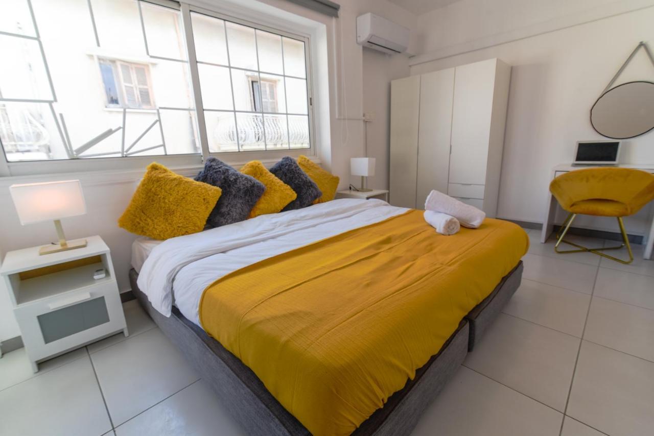 Jana'S 2-Br Apartment In Larnaca Exterior photo